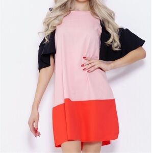 EUC Zara Color Block Off Shoulder Dress
Size Small